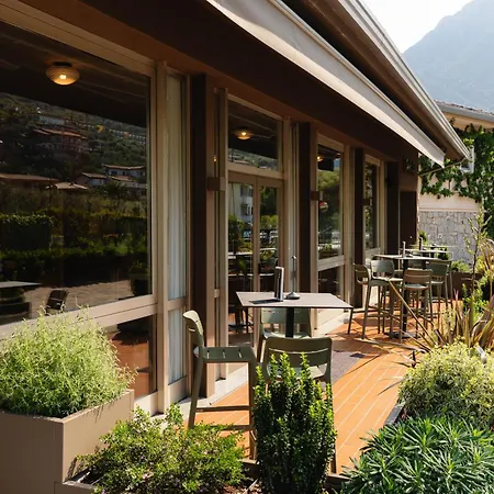 Hotel Garden Limone-2