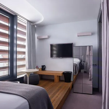 Vander Urbani Resort - A Member Of Design Hotels-3