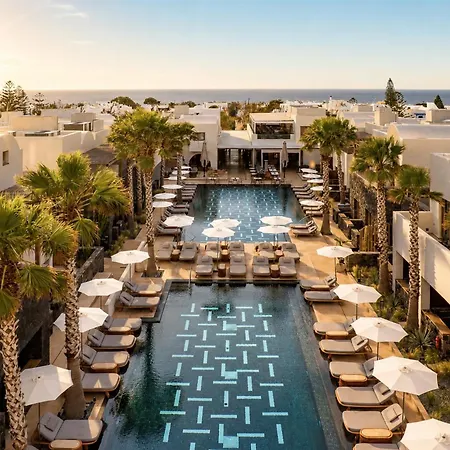 Radisson Blu Zaffron Resort, Santorini (Adults Only)-2