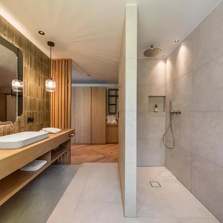 Hotel Gampen-3