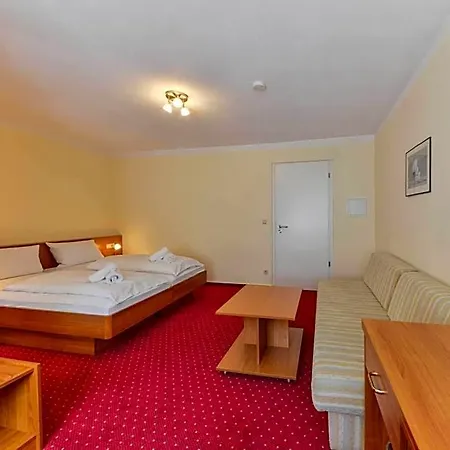Hotel Hessischer Hof-2