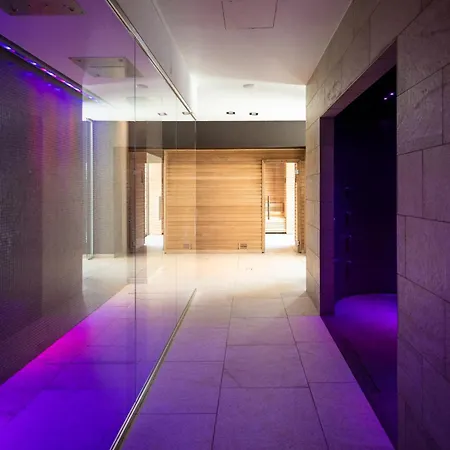 Grand Hotel Courmayeur Mont Blanc, By R Collection Hotels-2