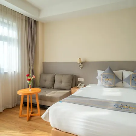 Orbit Hotel Nha Trang-2