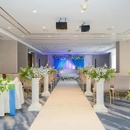 Radisson Dubai Damac Hills-3