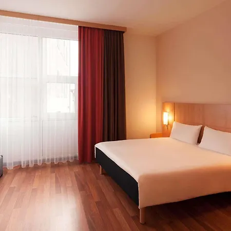 Ibis Hotel Nuernberg Altstadt-3