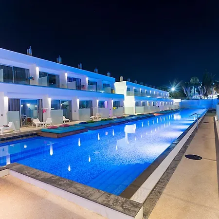 Fedrania Gardens Hotel-3