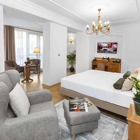 Ventus Rosa Boutique Aparthotel-3