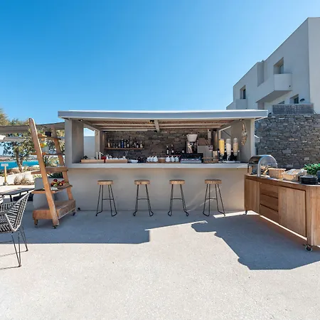 Paros Comfy Suites-3