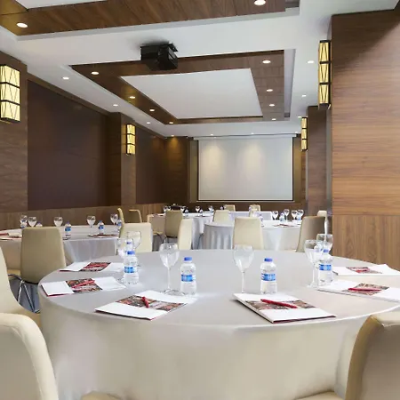 Ramada By Wyndham Istanbul Florya-3