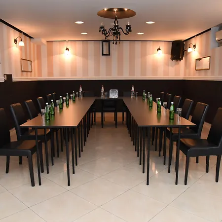Garni Hotel Dash-3