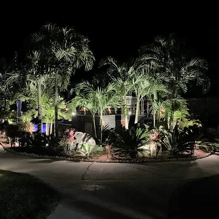 Magic Reef Bungalows-2