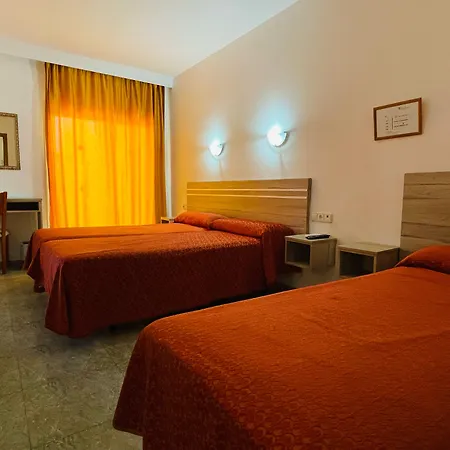 Hotel Carmen Teresa-3