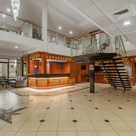 Best Western Plus Cobourg Inn & Convention Centre-3
