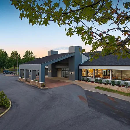 Holiday Lodge Hotel And Conference Center-3