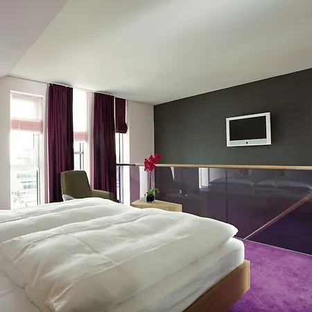 Abito Self-Check-In Suites-3