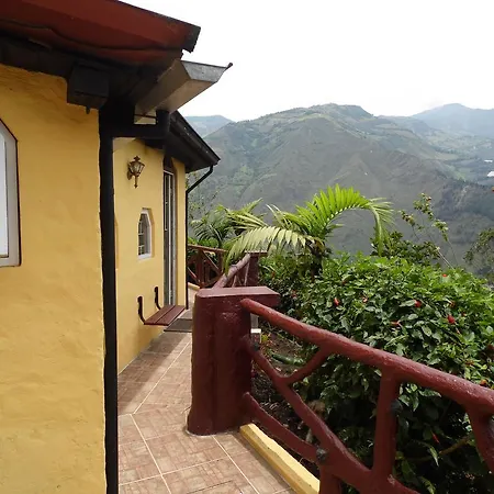 La Casa Amarilla-2