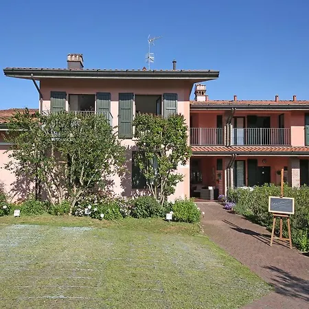 La Romantica Pool And Garden House-3