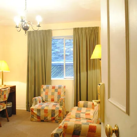 Carlton House-3