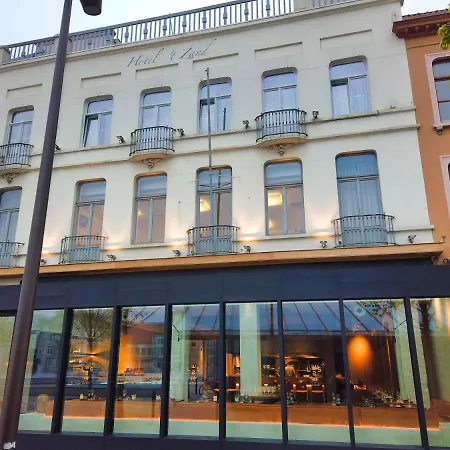 Hotel Bliss-2