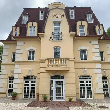 Walzer Hotel-2