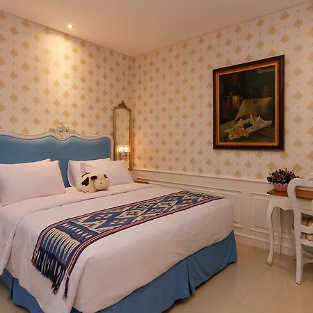 M Home-2