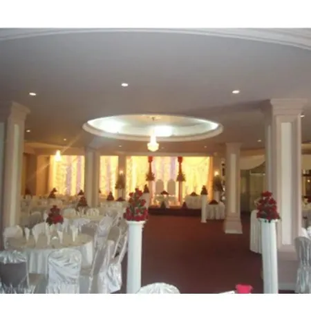 Global Hotel-2