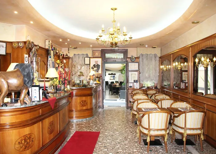 Park Hotel Villa Leon D'Oro