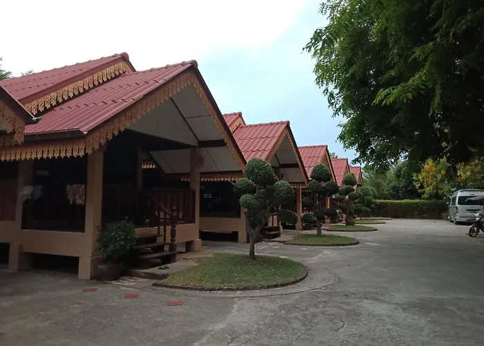 สุขทวีรีสอร์ท อ่าวมะนาว