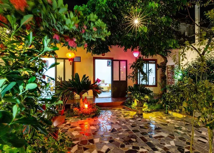 Tam Coc Lotus Flower Homestay