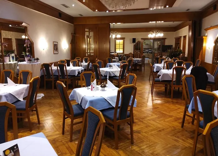 Hotel-Gasthof-Fleischerei - Zur Alten Post