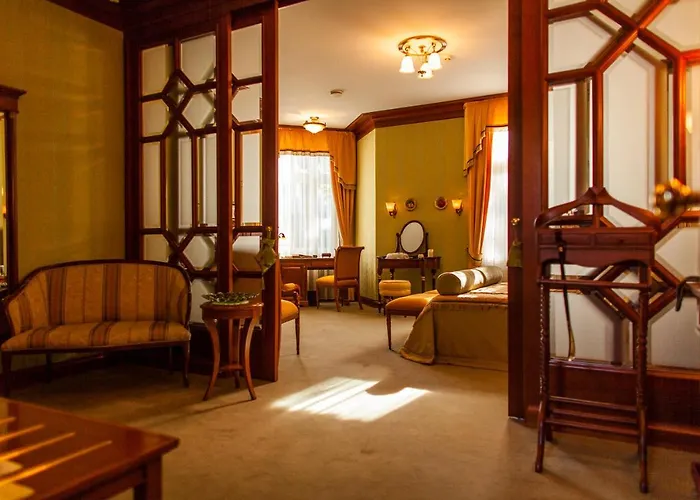 Tb Palace Hotel & Spa
