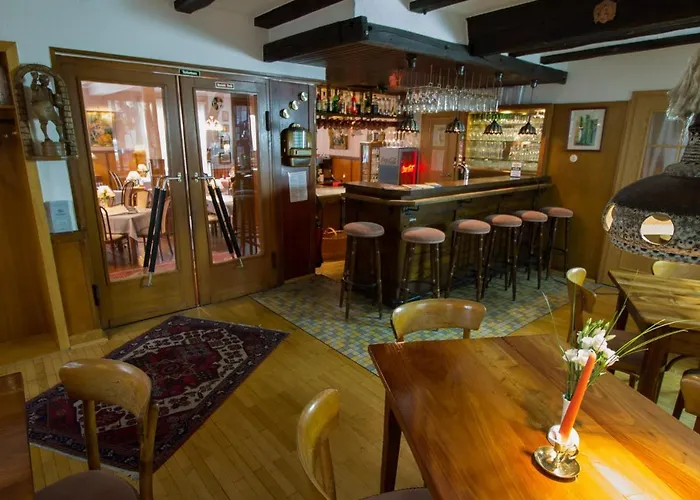 Hotel zur Post - Burg an der Mosel