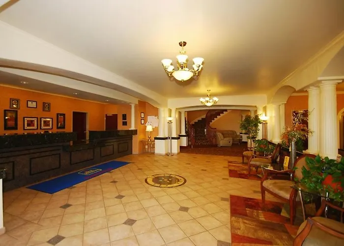 Best Western Inn & Suites - Henrietta
