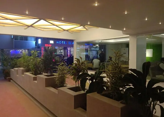 Hotel Golden Hill