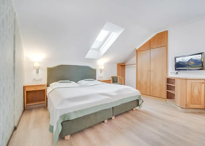 Gasthof Hotel Hauslwirt