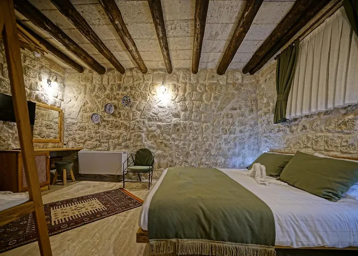 Vigneron Cave Hotel
