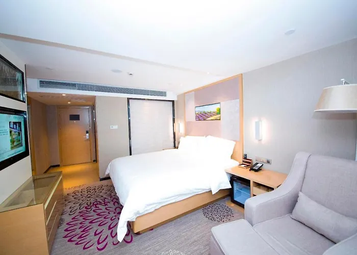 Lavande Hotel Changde Pedestrian Street Branch