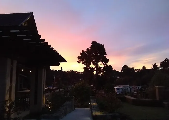 Noyo Harbor Inn