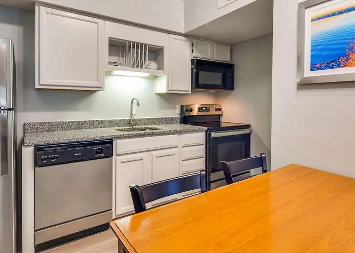 Surestay Studio By Best Western Charlotte Executive Park