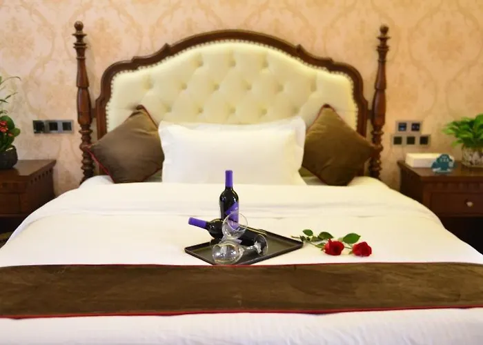 Greentree Inn Ziyang Lezhi Government Tianchi Town Express Hotel