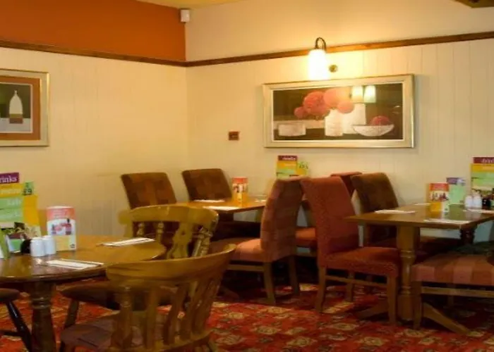 Premier Inn Hull West