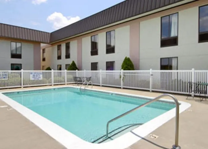Ramada Limited - Columbia