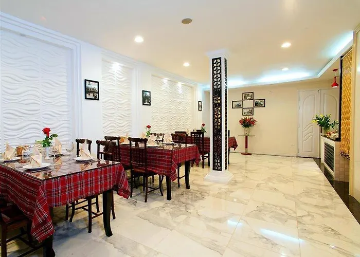 Hanoi Old Quarter Hotel