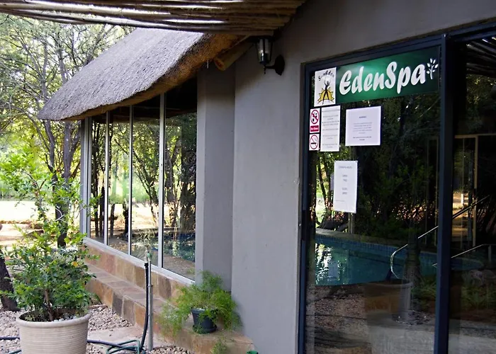 Suzie'S Loft - Nude - Suneden Family Naturist Resort Pretoria