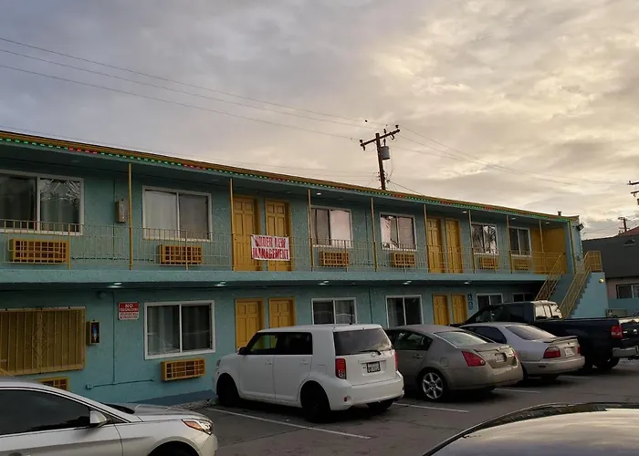 Rose Motel