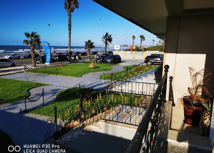 Amwaj Hotel