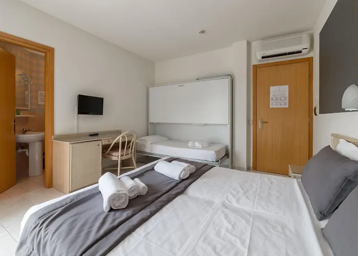 Hotel Airone