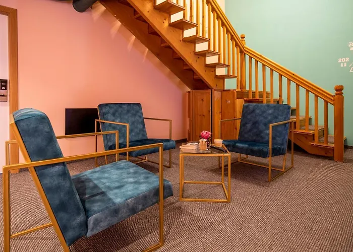 Hotel 4 Llulla