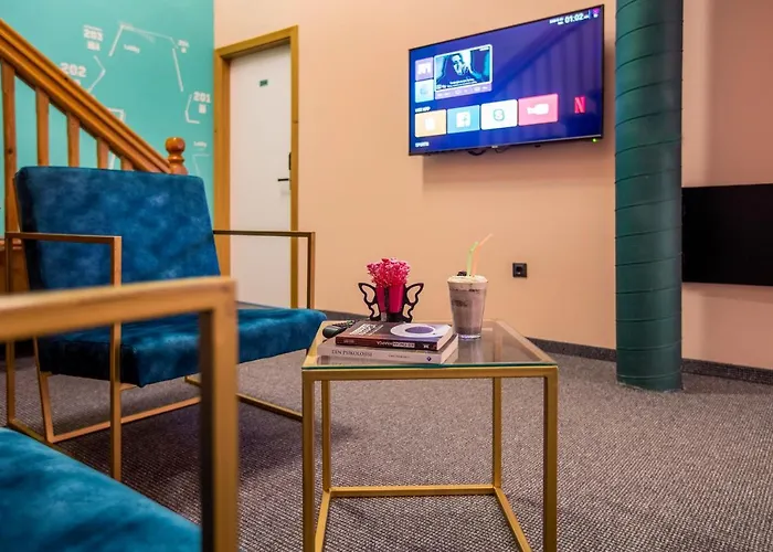Hotel 4 Llulla