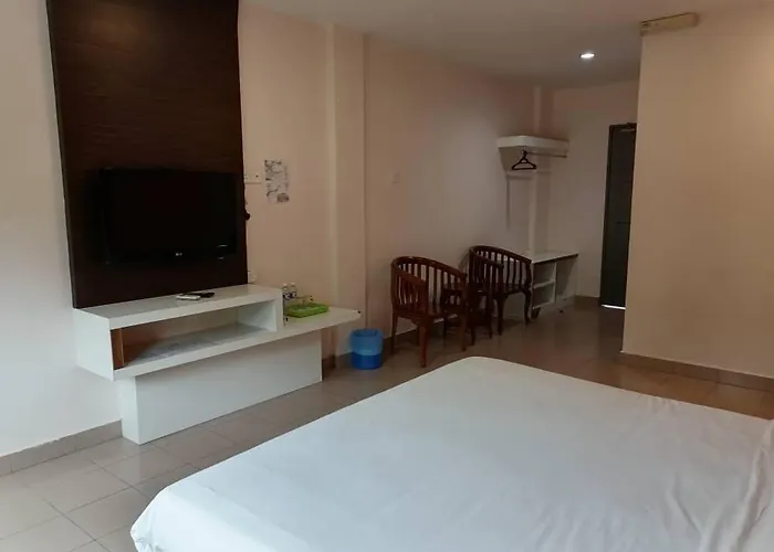 S2 Hotel